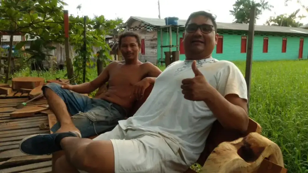 Visita ao ateliê de Nerivan da Silva na APA da Fazendinha na esquina do Rio Amazonas com o Igarapé da Fortaleza